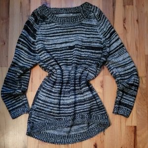 3 for 20 Size lg Knit tunic sweater